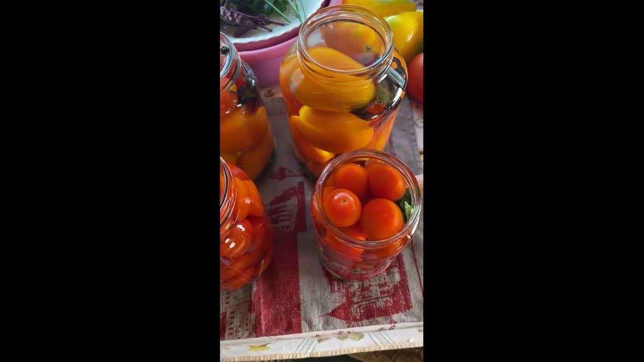 Очень вкусные маринованные помидоры с секретным ингредиентом.