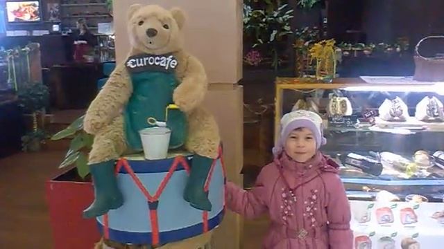 Поход в ТЦ Акварель (19.03.2016) смотреть онлайн