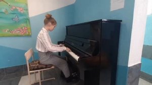 Н. Торопова "Падают листья", исп. Керасёва Вероника