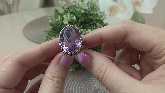 Розовый кварц, лимонный кварц, аметист и топаз. 02.12.2022