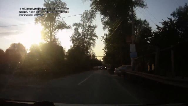 Крузак А129АР163 на встречке через сплошную смотреть онлайн