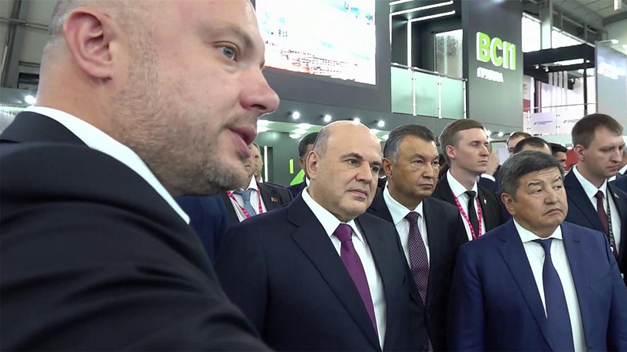 Российская промышленность демонстрирует серьезный рост, заявил М. Мишустин на выставке Иннопром