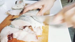 вкусная и сочная треска в духовке.