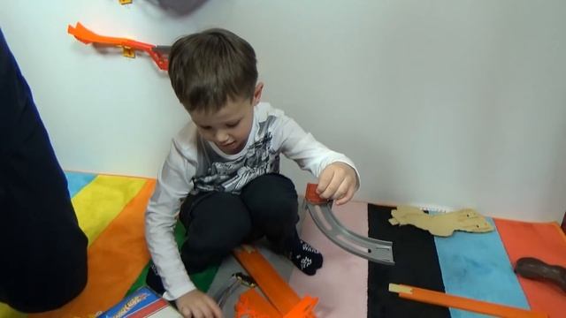Настенная трасса трек Горилла Разрушитель