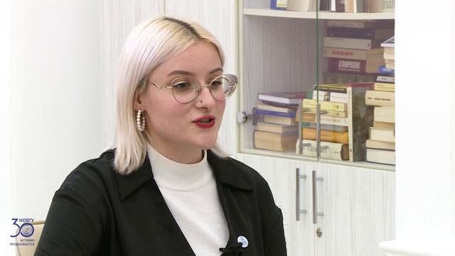 «Кто я в НовГУ»: Александра Семёнова, профессор кафедры журналистики ИГУМ НовГУ