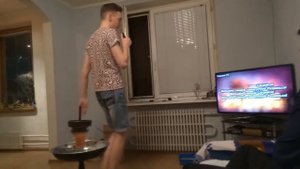 Дикая киса  Покатушки на гироскутере