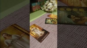 Расклад...Татья таро....Я и мой начальник.. Есть ли симпатия ко мне с его стороны...