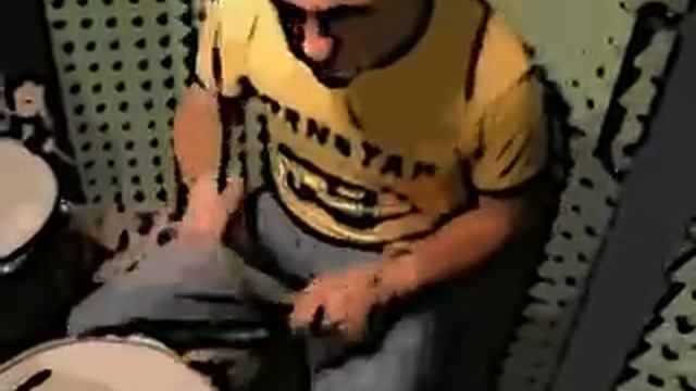 The Cartoon Drummer plays drums on Reggaeton