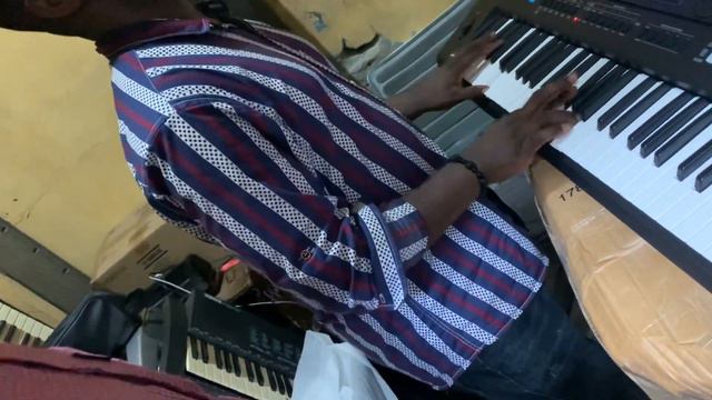 Testing the new Yamaha Psr E473 | Latest Yamaha keyboard product смотреть онлайн