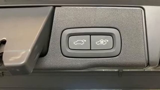 2020 Volvo XC60 T5 Momentum in Hyannis, MA 02601 смотреть онлайн