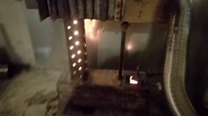 Печь на отработке с воздушным контуром.