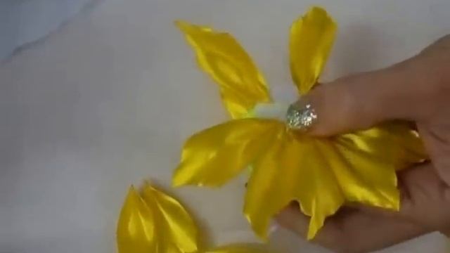 Мастер класс резиночки канзаши "Подсолнух" смотреть онлайн
