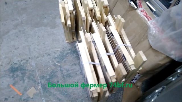 Гнездо Берегуша для кур несушек с яйцесборником от Большого фермера