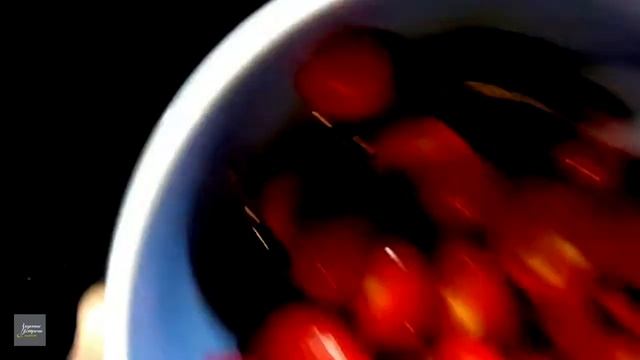 Как удивить любимых красивым и вкусным салатом смотреть онлайн