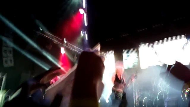 Skillet - Russian Tour 2014 (Екатеринбург, Tele-Club 12.11.2014) смотреть онлайн