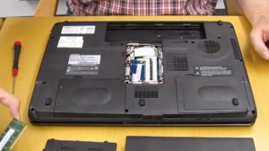 Toshiba серии P300: Замена памяти