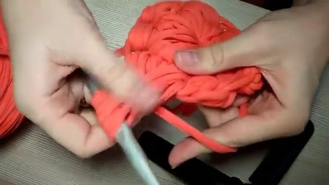 Вязание крючком.Узор цветочек из трикотажной пряжи смотреть онлайн