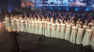 "День ли царит", хор "Кантилена". "Does the day reign", chorus "Cantilena".