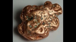 КАК В КАМЕННОМ ВЕКЕ ЛЮДИ ДЕЛАЛИ ОРУДИЯ ?