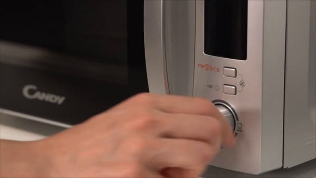 Candy CMXG20DR Forno Microonde Grill 20 Litri 700 W 5 Livelli di Potenza 40 Programmi App Cook-in смотреть онлайн