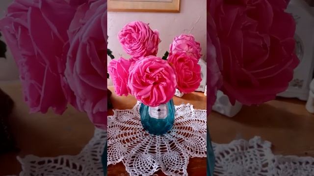 Роза Auguste Renoir(Огюст Ренуар). Чайно-гибридная, Мейян. Роза для жаркого, сухого климата. смотреть онлайн