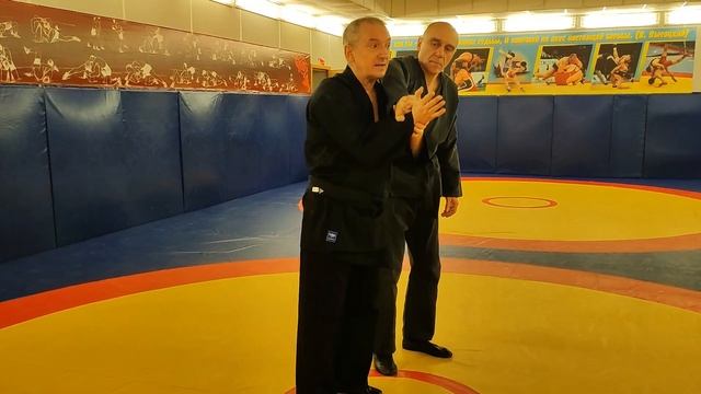 Темы для новичков 112. Перемещения ещë раз. И бита. ??? смотреть онлайн