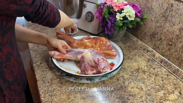 Мясо баранина просто тает во рту #мясо #шашлык #нарезка #Карвинг #Суши #хлеб смотреть онлайн