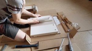 Часть 1. Как собрать прикроватную тумбу, шатура мебель серия сохо.