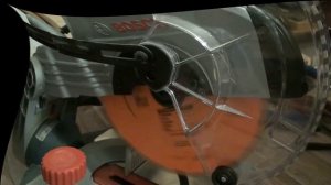 Пилы BOSCH GCM 216 и Makita HS7601 с блоком плавного пуска и без