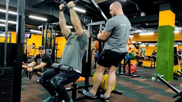 "Больше и сильнее с каждым днем! #11" (Behind the scenes) смотреть онлайн