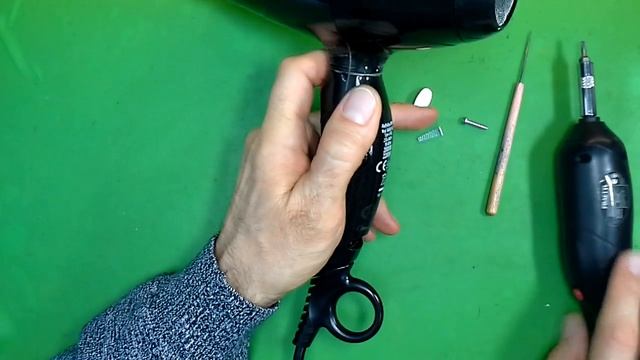 Как разобрать фен для сушки волос BaBylliss PRO s165 #Shorts смотреть онлайн