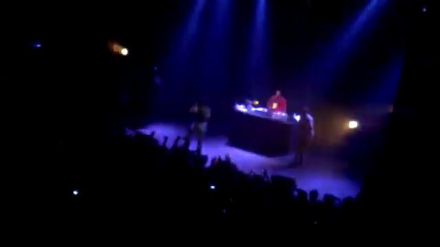 Mac Miller @la Cigale, Jump Around House of Pain and Frick Park market 080911 смотреть онлайн