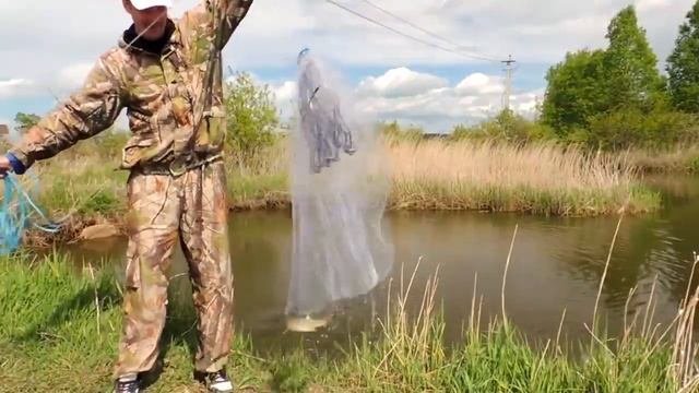 Как закинуть кастинговую сеть и поймать большую рыбу!.mp4