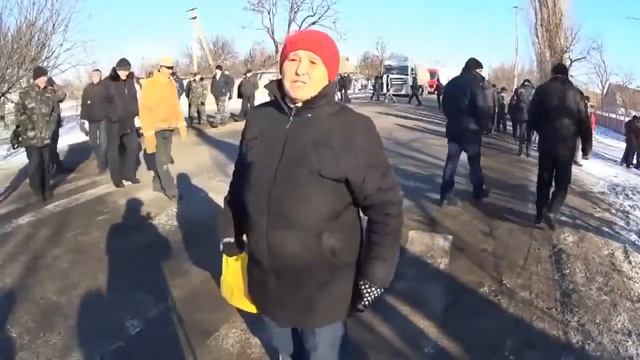 ENG SUB Soldier mother cursing Kiev governmentМать украинского солдата проклинает Киевскую власть