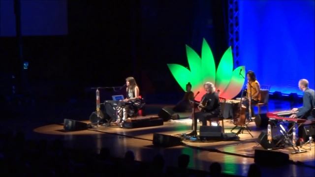 Deval premal and Miten momentos concerto LIsboa смотреть онлайн