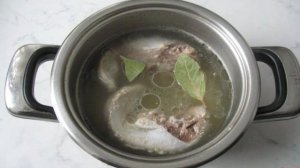 Отварной свиной язык