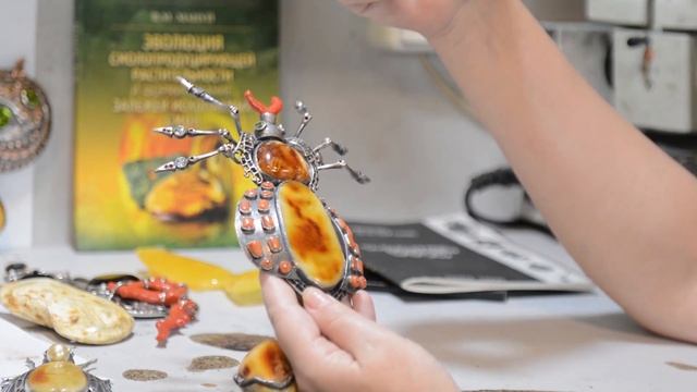 Янтарь загадочный и удивительный! Винтаж. Украшения с янтарем.