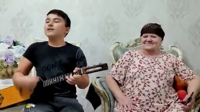 Самая известная чеченская песня. Чеченский разные песни. Чеченские илли. Чеченский гимн на чеченском. Шарпудди исмаилов 1ожалла.