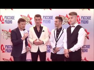 Алексей Воробьев на красной дорожке фестиваля Звезды Русского Радио в Крокус Сити Холл