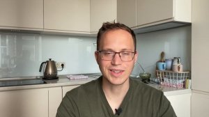 Как научиться писать левой рукой и что это дает?