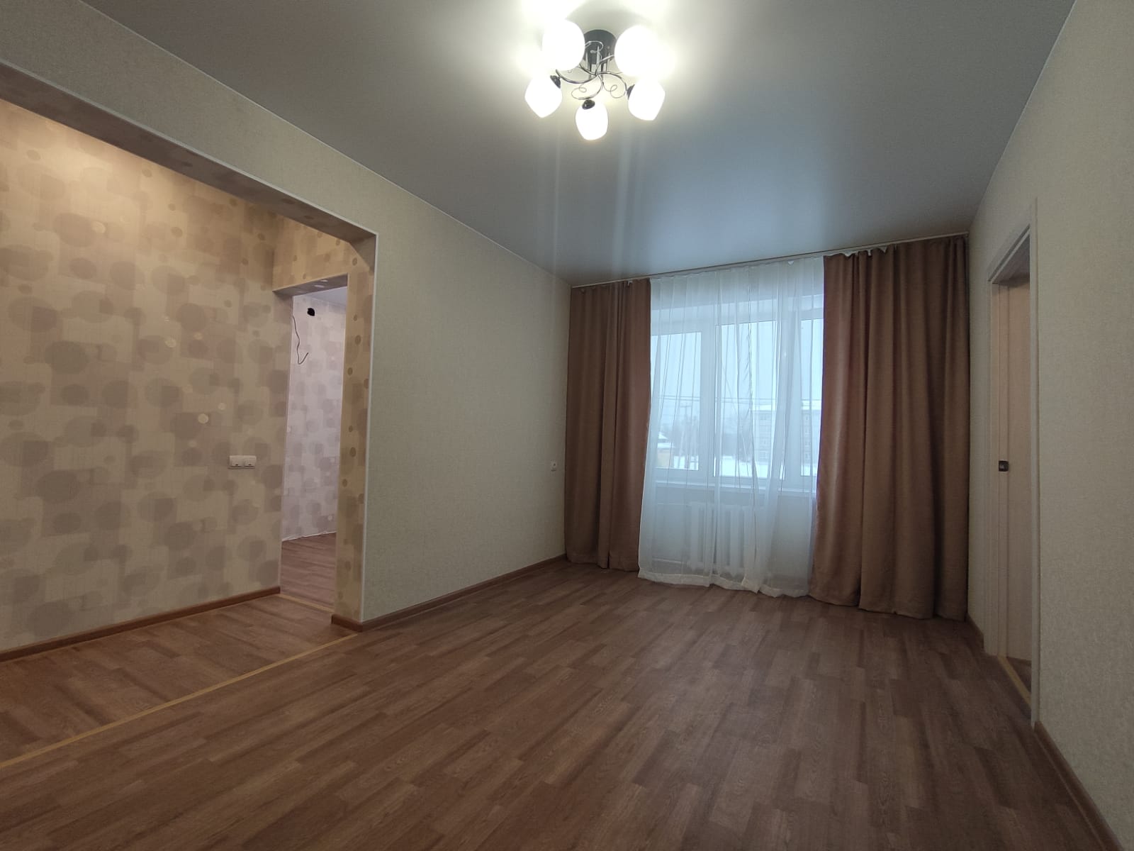 Цена 1 млн.999 тыс.руб.89670417524 Продам 2-х комн.кв-ру в Московской област г.о Шатура пос.Бакшеево