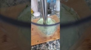 Соус( майонез) из листьев свежей горчицы.