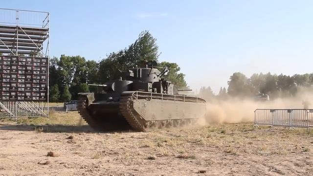 Советский многобашенный Танк Т-35. История Пятибашенного тяжелого танка смотреть онлайн