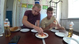 ШАУРМА ПЕЛЬМЕНИ ХОТ ДОГ КТО БЫСТРЕЕ СЪЕСТ? КТО ПОСЛЕДНИЙ ПОПАДАЕТ В РАБСТВО, КТО ПЕРВЫЙ ПОЛУЧИТ $