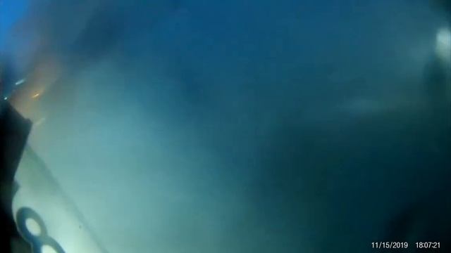 Горит машина с Ильинка.mp4( Видео 2019 г) смотреть онлайн