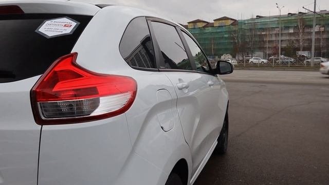 Lada XRAY
