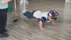 Абдурозик виграл Хазбика на отжиманий ??????