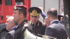 16-storey building was sufferers of fire - ВИНОВАТ МЧС АЗЕРБАЙЧАНА НЕТУ СПЕЦИАЛИСТОВ 19.05.2015