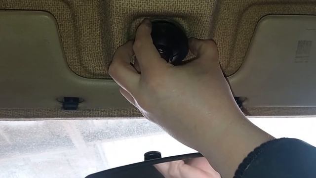 Как снять плафон потолочный круглый ваз 2114 #RAZNOBOY #ВАЗ2114 #какснять смотреть онлайн