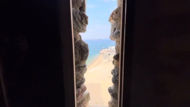 Греческая уха в таверне Лемониадис, в городе Урануполи и Византийская Башня. смотреть онлайн